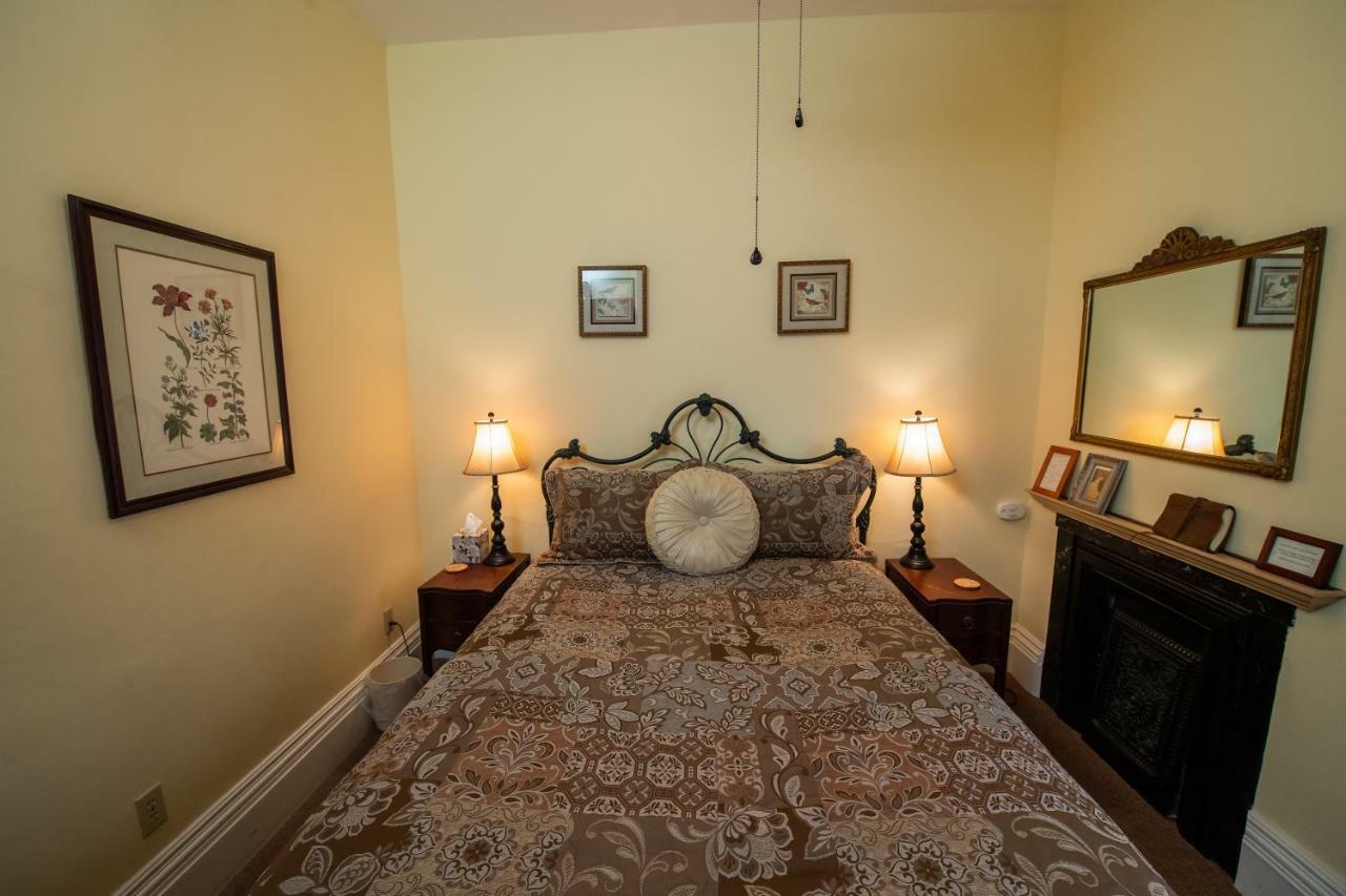 Spencer House Bed & Breakfast Érié Extérieur photo