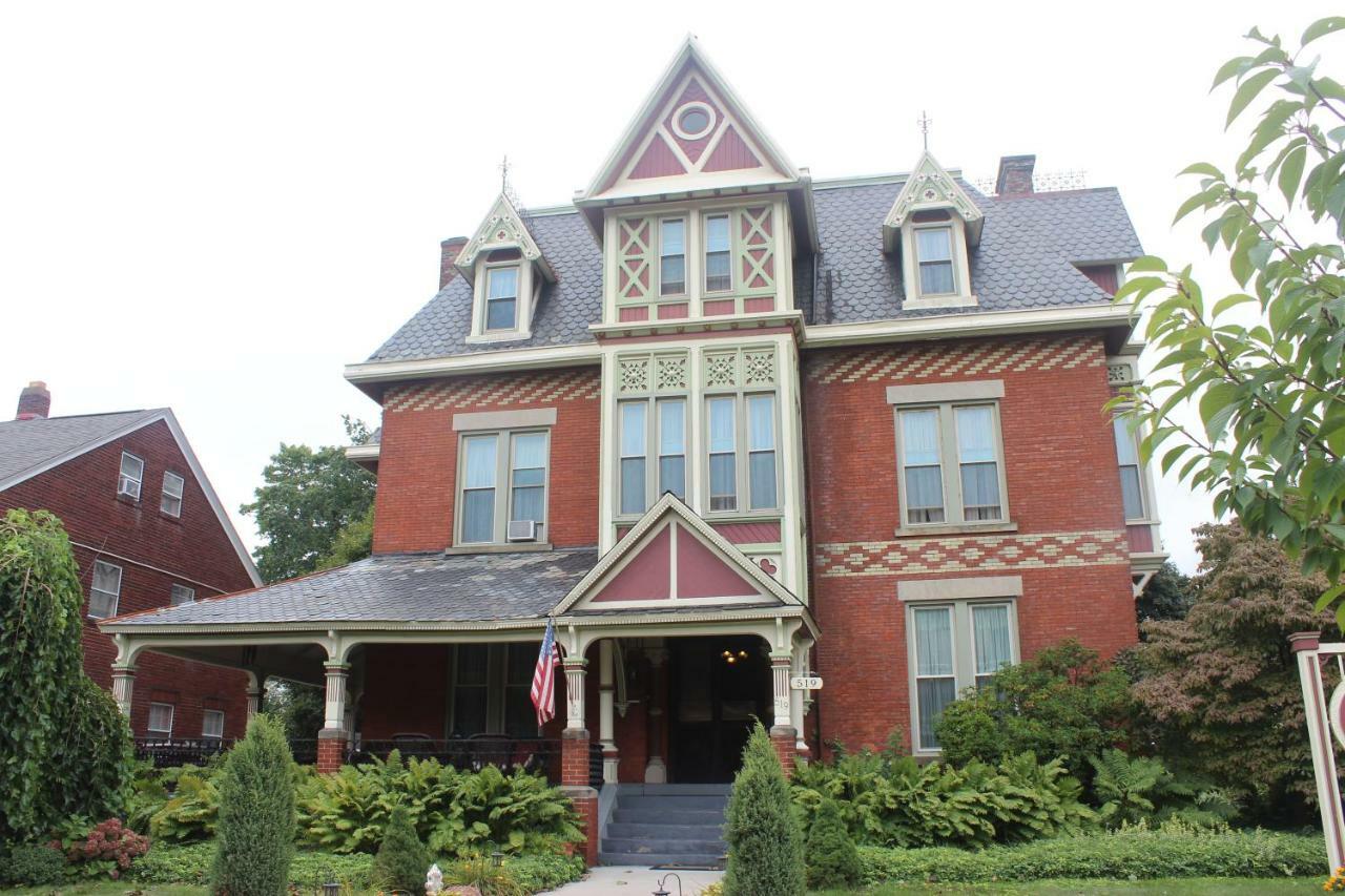 Spencer House Bed & Breakfast Érié Extérieur photo